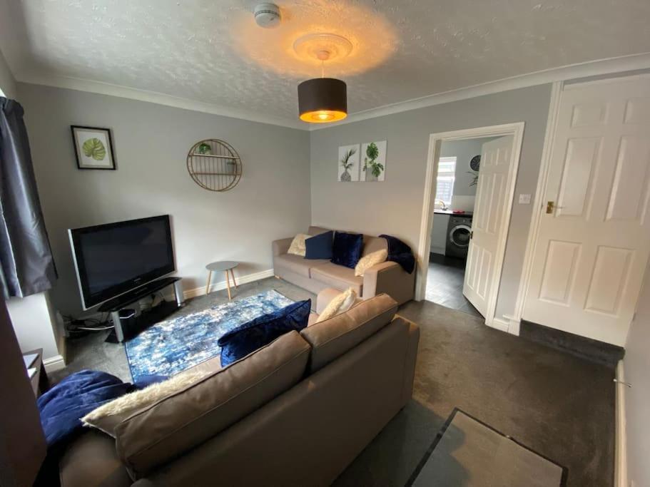 Seaside 2 Bed Townhouse, Near Cleethorpes Station Villa Buitenkant foto
